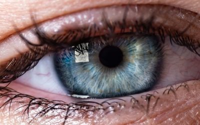 Tips for traveling with scleral contact lenses